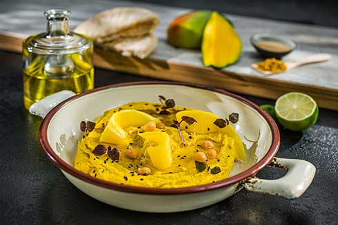 Mango-Curry-Hummus