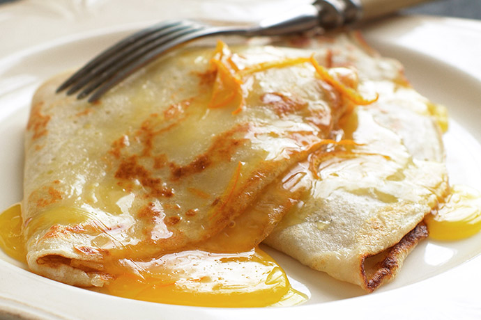 Crepe Suzette, Orangensoße, Besteck