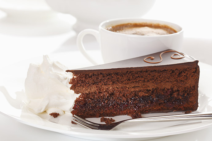 Sachertorte, Sahne, Kaffee