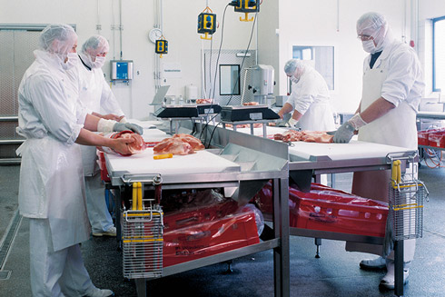 Bei CHEFS CULINAR wird das Fleisch nach einer fest definierten Schnittliste zugeschnitten.