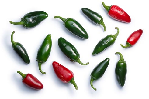 Jalapeños haben einen Schärfegrad von 5–7 und gehören damit zu den schärferen Chili-Sorten