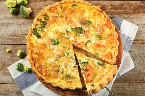 Französisches Oster-Menü von CHEFS CULINAR mit Quiche Lorraine als Vorspeise