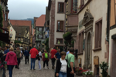 Ein Städtchen mit Charakter: Riquewihr