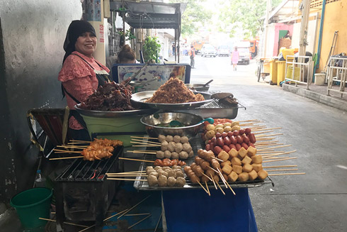Außergewöhnlich und beliebt: Bangkoks Garküchen