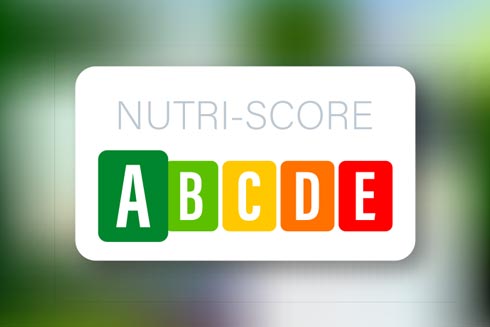 Der Nutri-Score zeigt ein Ampelsystem von grünem A über gelbes C bis zu einem roten E.