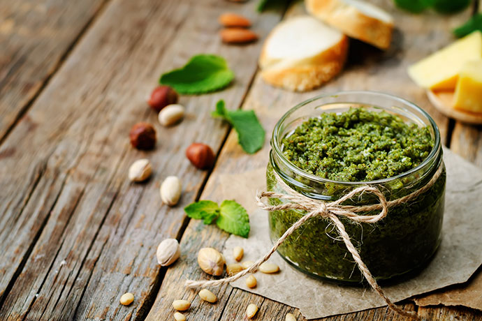 Pistazien-Pesto im Glas