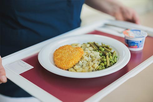 Hitaste auf dem Tablett