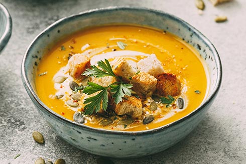 Koriander auf dem Essen