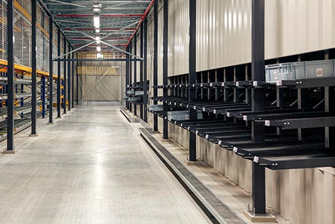 CHEFS CULINAR Niederlassung Ludwigsfelde vollautomatisches Kleinteilelager im Aufbau