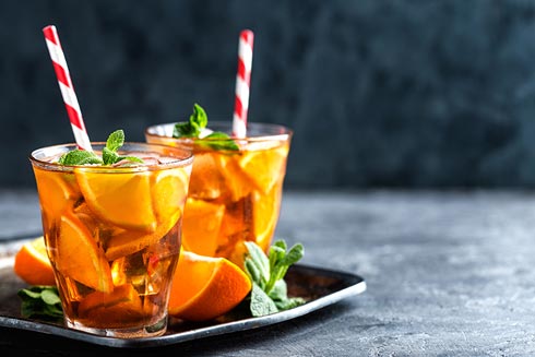 Cocktail mit Black Rabbit Cold Brew Coffee: Cold Brew Sunrise – das Rezept dazu gibt's bei CHEFS CULINAR