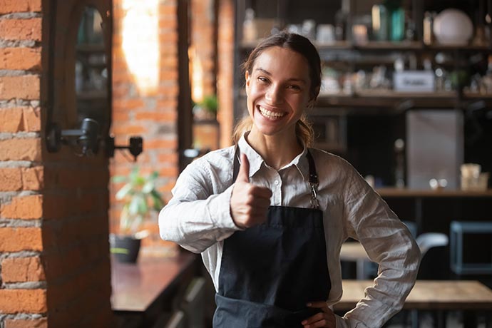 Mitarbeitende als Markenbotschafter
