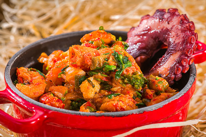 CHEFS CULINAR Rezept Empanadas mit Pulpo und Krebsfleisch
