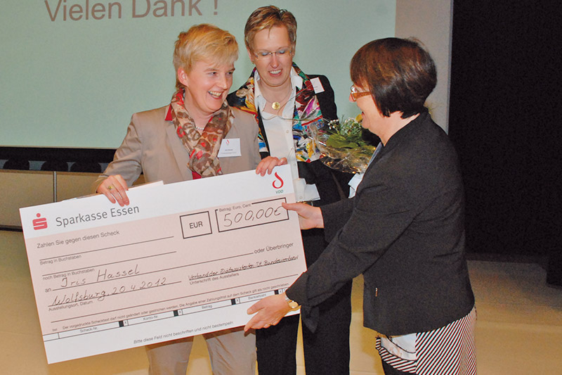 Iris Hassel erhält den VDD-Förderpreis 2012