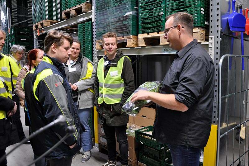 Welche Logistik steckt hinter einer Obst-und-Gemüse-Lieferung? Stefan Busch erklärt!