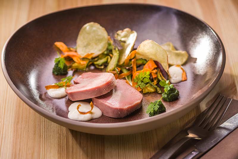 Gesottene Kalbszunge