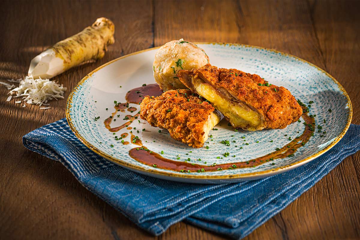 Cordon Bleu á la Wirtshaus mit Laugenpanade | Rezept