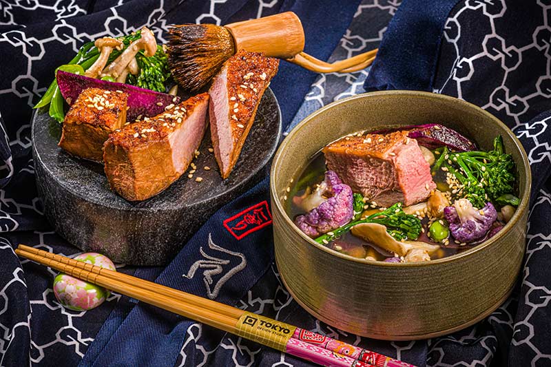 Japanischer Dashi mit Soja-Duck