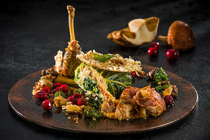 Zweierlei vom Fasan/Cranberry/Wirsing-Polenta-Tasche