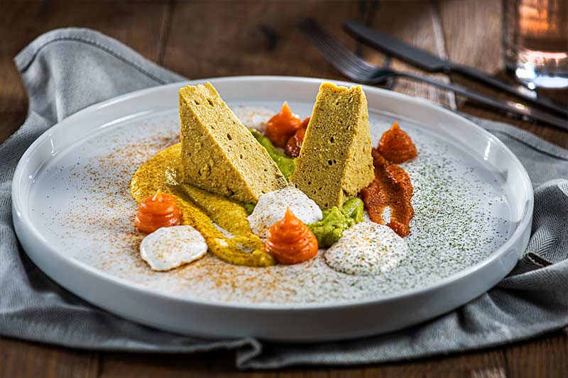Curry-Hähnchen / Kokosnussschaum / Wok-Gemüse / Süßkartoffeln