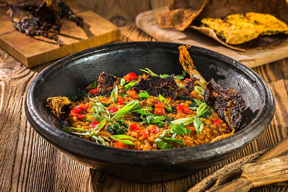Äthiopische Linsensuppe mit Quanta und Lauch