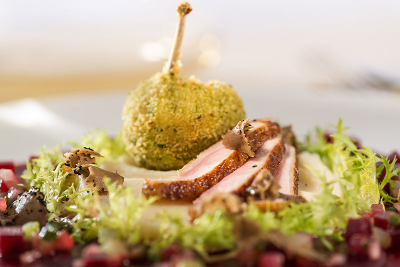 Geräucherte Wachtel mit Selleriepüree