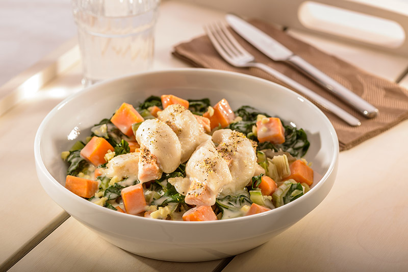 Pochierter Zopf vom Lachs und Pangasius