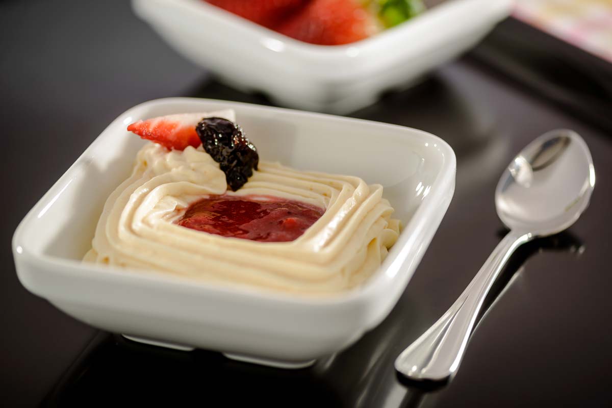 Bayerische Creme mit Erdbeermark | Rezept