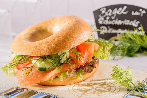 Bagel mit Räucherlachs