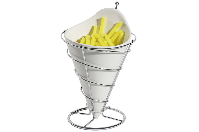 Contacto, Pommestütenhalter, verchromter Stahldraht, mit weißem Porzellaneinsatz, D oben 12,5 cm, H 22 cm